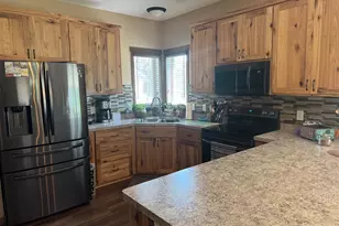 435 Maplewood Ct, Isle, MN 56342 - Photo 4