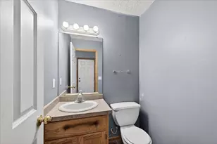 4746 N 6th St, Minneapolis, MN 55430 - Photo 30