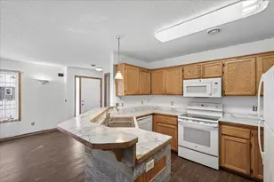 4746 N 6th St, Minneapolis, MN 55430 - Photo 14