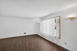 4746 N 6th St, Minneapolis, MN 55430 - Photo 8