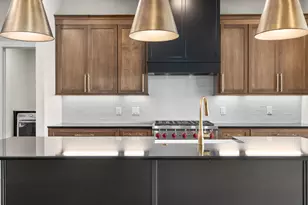 1 Hill Farm Rd, North Oaks, MN 55127 - Photo 4