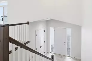 7494 Eagle Pointe Dr S, Fargo, ND 58104 - Photo 6