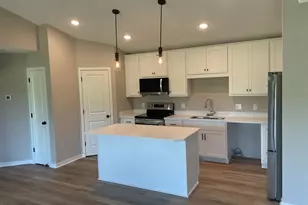 17691 Empire Trail, Lakeville, MN 55044 - Photo 4