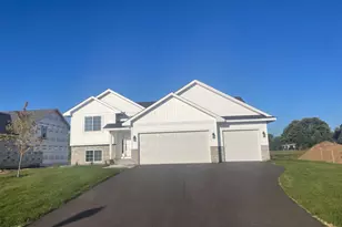 17691 Empire Trail, Lakeville, MN 55044 - Photo 2