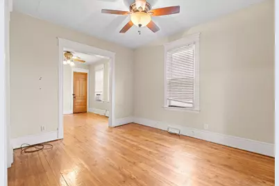 952 Western Avenue N, Saint Paul, MN 55117 - Photo 4