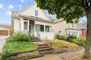 952 Western Ave N, Saint Paul, MN 55117 - Photo 2