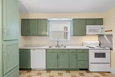 952 Western Avenue N, Saint Paul, MN 55117 - Photo 12