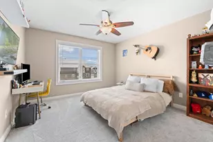 10391 188th St W, Lakeville, MN 55044 - Photo 18