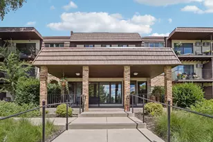 215 Barry Ave S, Wayzata, MN 55391 - Photo 1