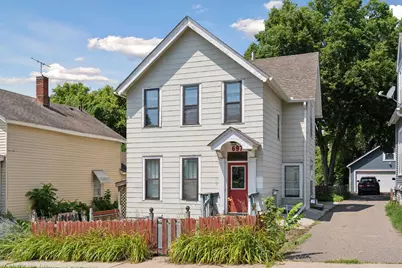 697 5th Street E, Saint Paul, MN 55106 - Photo 1