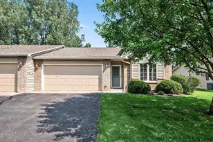 919 Evergreen Ct, Vadnais Heights, MN 55127 - Photo 1