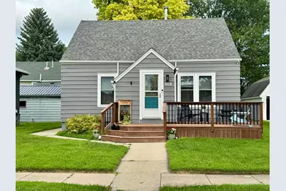 908 Smith Avenue, Worthington, MN 56187 - Photo 1