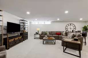 11359 Wildflower Dr N, Lake Elmo, MN 55042 - Photo 46