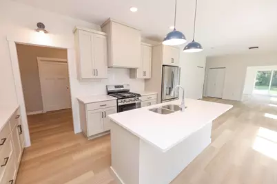 116 N Quincy Street, Alexandria, MN 56308 - Photo 6