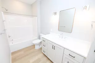 116 N Quincy St, Alexandria, MN 56308 - Photo 24