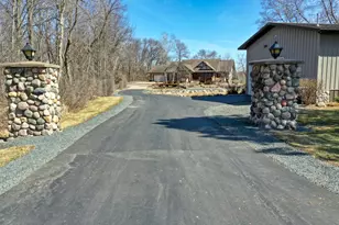 25493 W Comfort Dr, Wyoming, MN 55025 - Photo 26