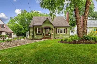 607 3rd Street S, Waterville, MN 56096 - Photo 1