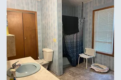 129 S Main Street, Sherburn, MN 56171 - Photo 20