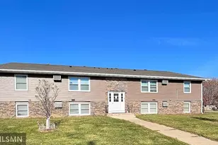 710 Hillcrest St, Baldwin, WI 54002 - Photo 1