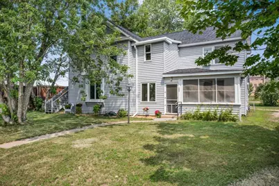 208 4th Street, Sandstone, MN 55072 - Photo 1