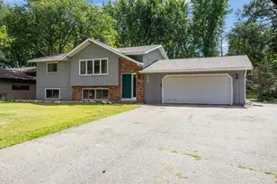 224 10th St N, Sauk Rapids, MN 56379 - Photo 1