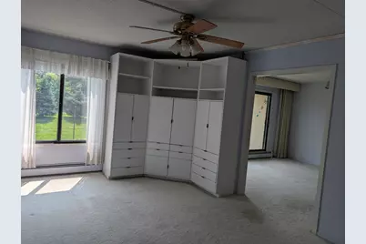 2485 Londin Lane E #323, Maplewood, MN 55119 - Photo 4