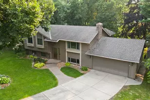 1696 Walnut Ct, Eagan, MN 55122 - Photo 1