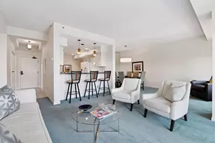 1201 Yale Pl, Minneapolis, MN 55403 - Photo 6