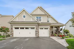 1705 Hemlock Way, Chanhassen, MN 55317 - Photo 1