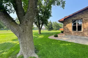 1119 Main St, Breckenridge, MN 56520 - Photo 6