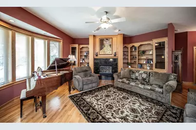 4525 Alicia Drive, Eagan, MN 55077 - Photo 14