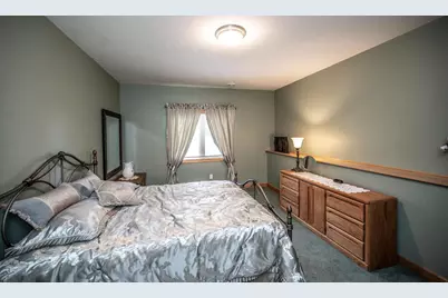 4525 Alicia Drive, Eagan, MN 55077 - Photo 38