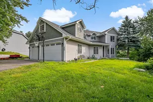 3960 Versailles Ct, Eagan, MN 55123 - Photo 2