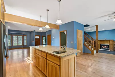 3960 Versailles Court, Eagan, MN 55123 - Photo 6