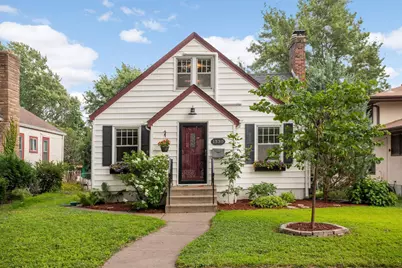 1530 Sheldon Street, Saint Paul, MN 55108 - Photo 1