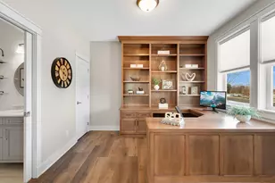 8055 Covered Bridge Rd, Prior Lake, MN 55372 - Photo 4