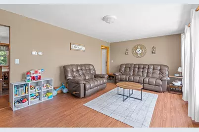 11809 SW 72nd Avenue, Ellendale, MN 56026 - Photo 6