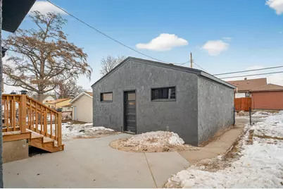 3830 Queen Avenue N, Minneapolis, MN 55412 - Photo 18