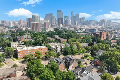 232 W Franklin Avenue #302, Minneapolis, MN 55404 - Photo 1