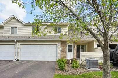 7062 48th Street N, Oakdale, MN 55128 - Photo 1