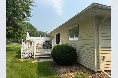 1432 Regency Lane, Albert Lea, MN 56007 - Photo 14