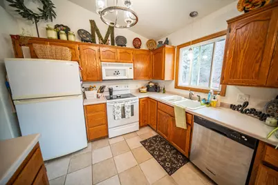 6012 Fairway Dr NW, Rochester, MN 55901 - Photo 8