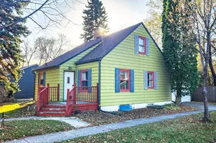 1203 3rd St S, Moorhead, MN 56560 - Photo 2