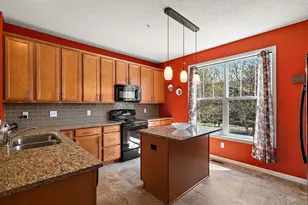 9668 Unity Ln N, Brooklyn Park, MN 55443 - Photo 10