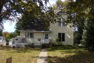 540 Brown St SW, Hutchinson, MN 55350 - Photo 1