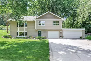 11040 166th St W, Lakeville, MN 55044 - Photo 1