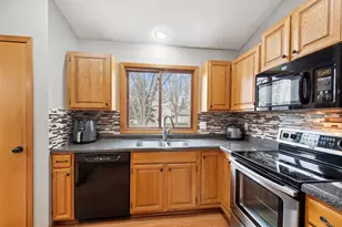 10200 Upper 205th St W, Lakeville, MN 55044 - Photo 6