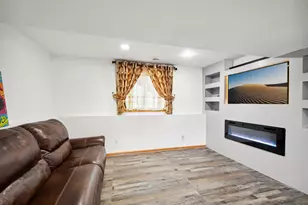 10200 Upper 205th St W, Lakeville, MN 55044 - Photo 18