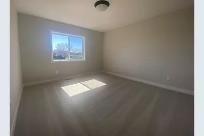 13751 Hollybrook Circle, Apple Valley, MN 55124 - Photo 14