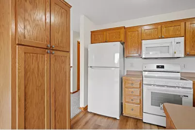 435 Garfield Street, Dresser, WI 54009 - Photo 8